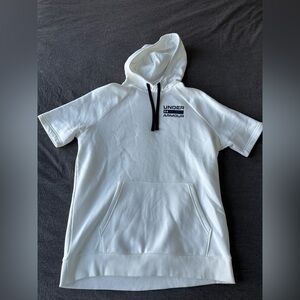 Under Armour Short Sleeve Hoodie Sweatshirt